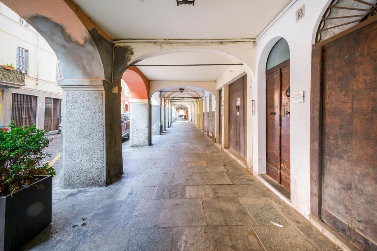 Ferienwohnung Parma Portici Antichi Monolocale A 5 Min Dal Duomo Exterior foto